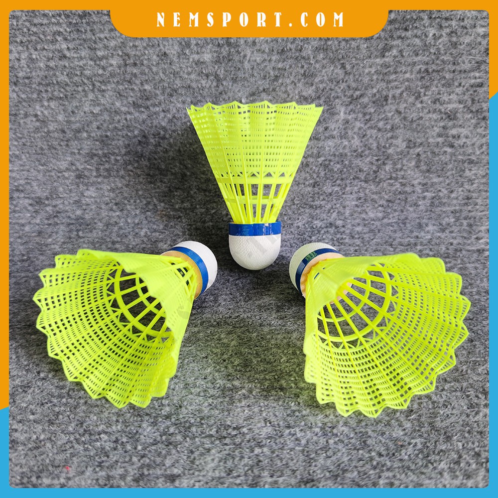 Quả Cầu Lông Nhựa Đánh Ngoài Trời Cản Gió Chính Hãng Fuwin