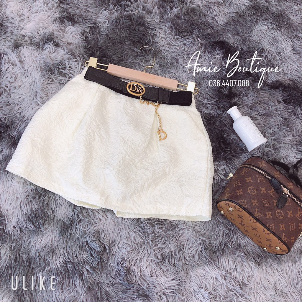 Chân váy Tacta Trắng vân hoa nổi.Chân váy ngắn giấu quần kèm đai sang chảnh. | BigBuy360 - bigbuy360.vn