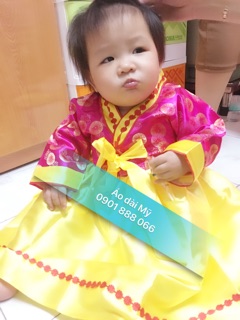 Hanbok cho bé