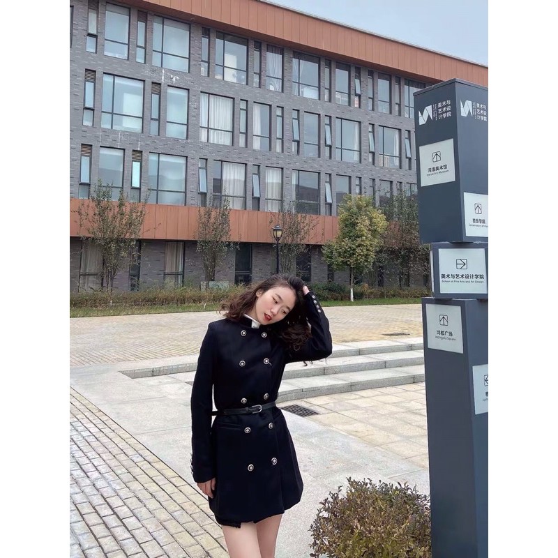 Áo khoác khuy cúc kèm belt