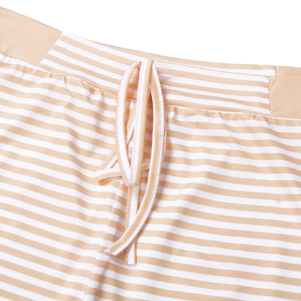 Bộ đồ ngủ áo hai dây + quần ngắn kẻ sọc cho nữ