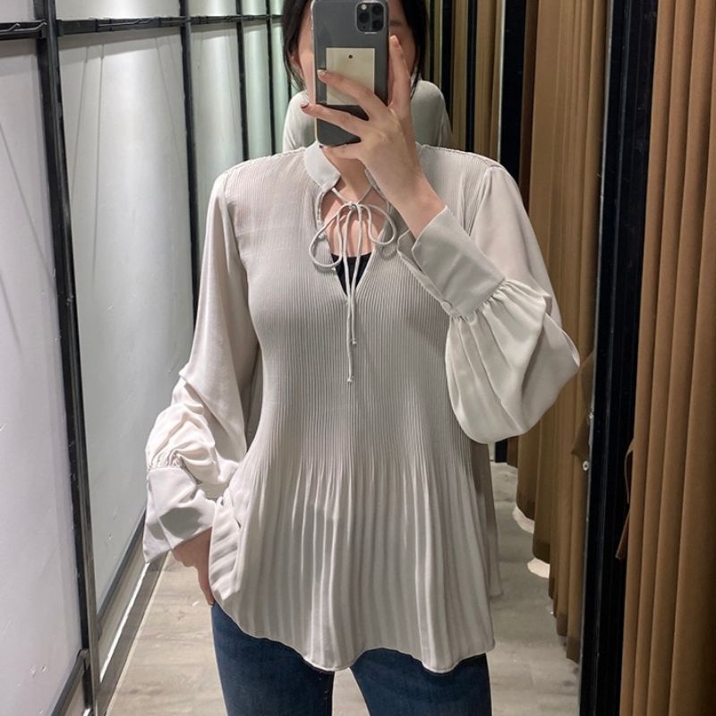 Áo cánh xếp ly HM