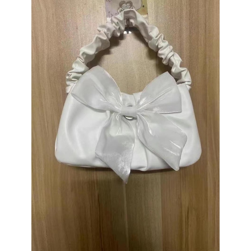 Túi Đeo Vai Phối Dây Xích Đính Nơ Thời Trang 2022