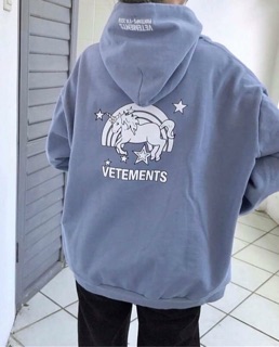 Áo nỉ có mũ