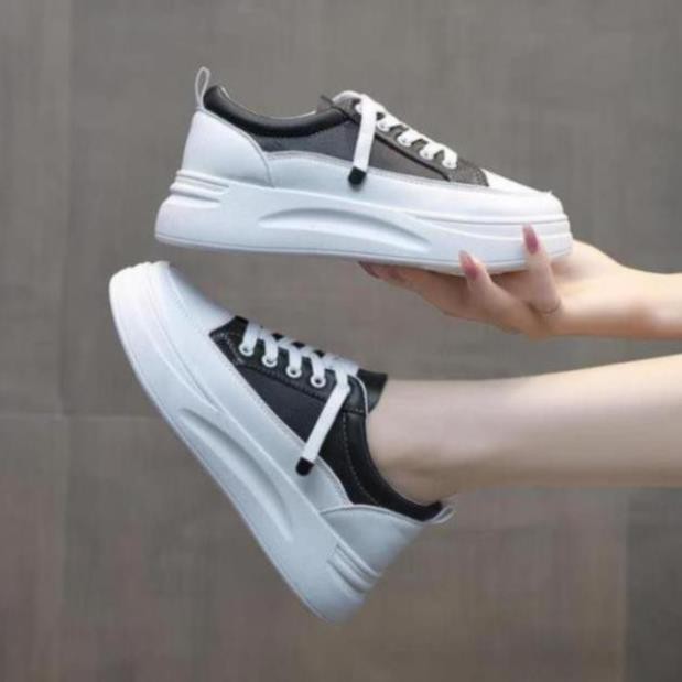 Giày Thể Thao, Giày Thể Thao Nữ Đê Độn Cao 3Cm Hàng Cao Cấp  Sang Chảnh Hai Màu Đen Trắng Minhtushoes Shop