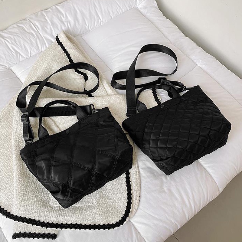 Ielgy Lingge Túi Xách bucket Thêu Chỉ niche Thiết Kế Nhỏ Gọn Dễ Phối Đồ Cho Nữ