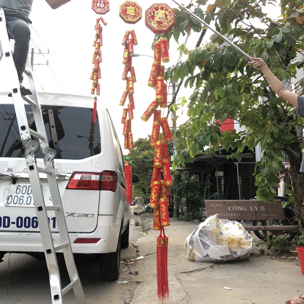 Dây Pháo giả Đỏ trang trí ngày Tết vui Xuân