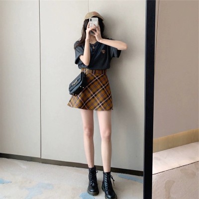 Set áo ngắn tay và chân váy phong cách phương Tây | BigBuy360 - bigbuy360.vn