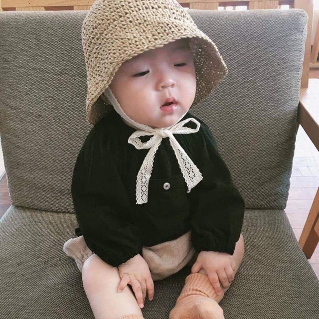 Mũ cói móc dây nơ ren cho bé yêu