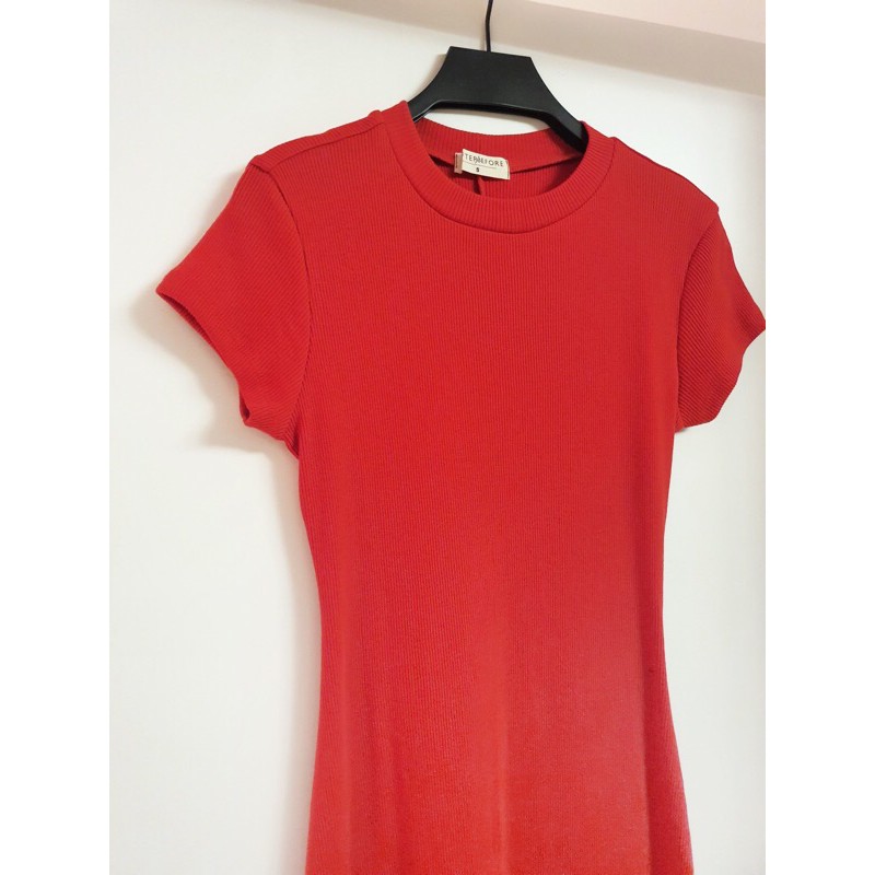 [Mã FAMALLT5 giảm 15% đơn 150k] Đầm gân xẻ bên AfterBefore | BigBuy360 - bigbuy360.vn