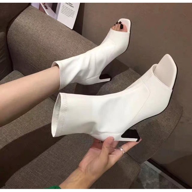 Bốt da lì hở mũi cổ lửng hot trend cực chảnh | BigBuy360 - bigbuy360.vn