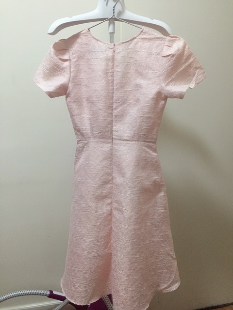 Đầm Edini hồng