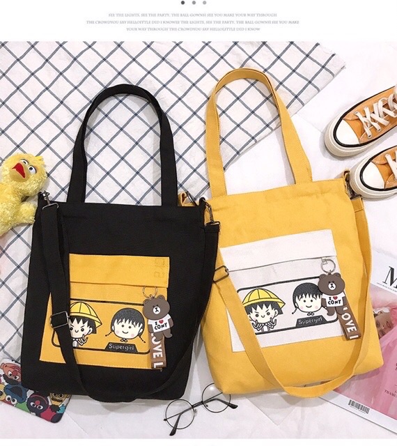 [HÌNH SHOP CHỤP] Túi tote mang 2 cô gái