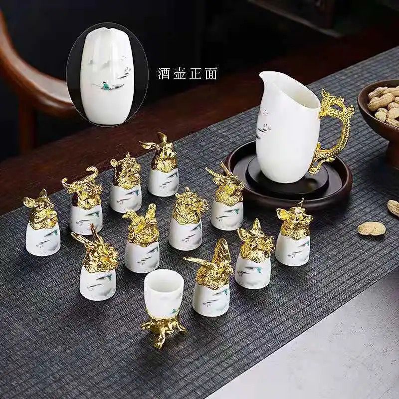 Bộ Ấm Trà, Ly Uống Rượu 12 Con Giáp Gốm Sứ Mạ Vàng 18k Đựng Trong Vali Cao Cấp - Quà Biếu Tết Sang Trọng 2022