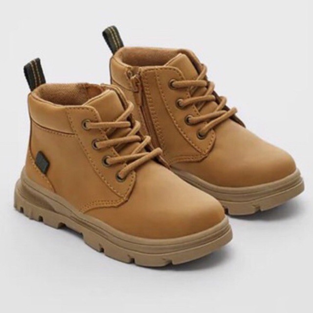 Giày bốt boot Zara bé trai thanh lý size 26 ( chân 14 cm)