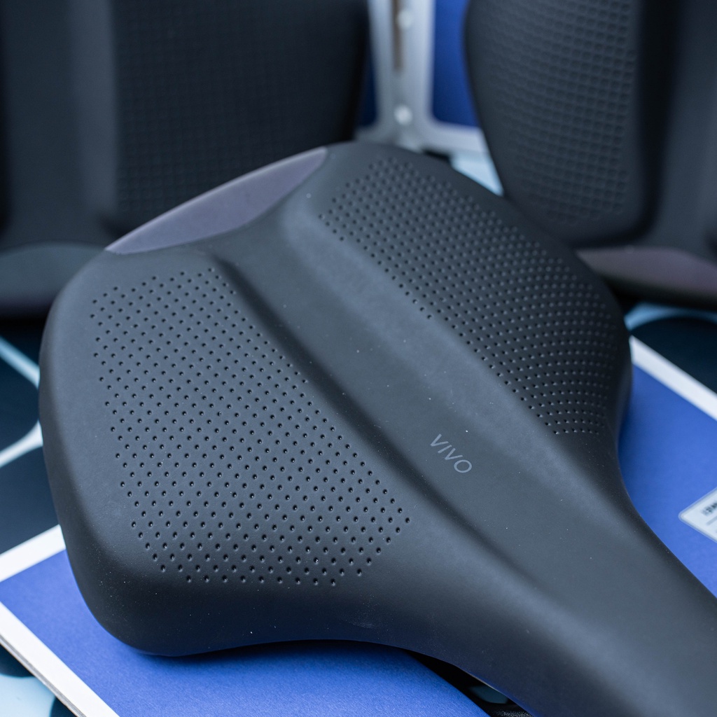 Yên xe đạp SELLE ROYAL VIVO REFLEXTIVE