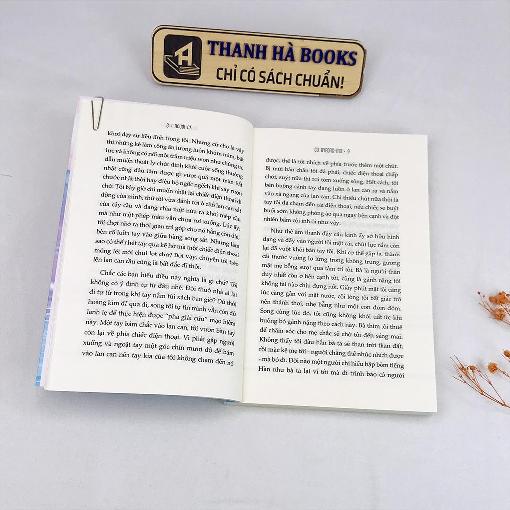 Sách - Người Cá - Câu chuyện cổ tích giữa đời thường (Kèm Bookmark)