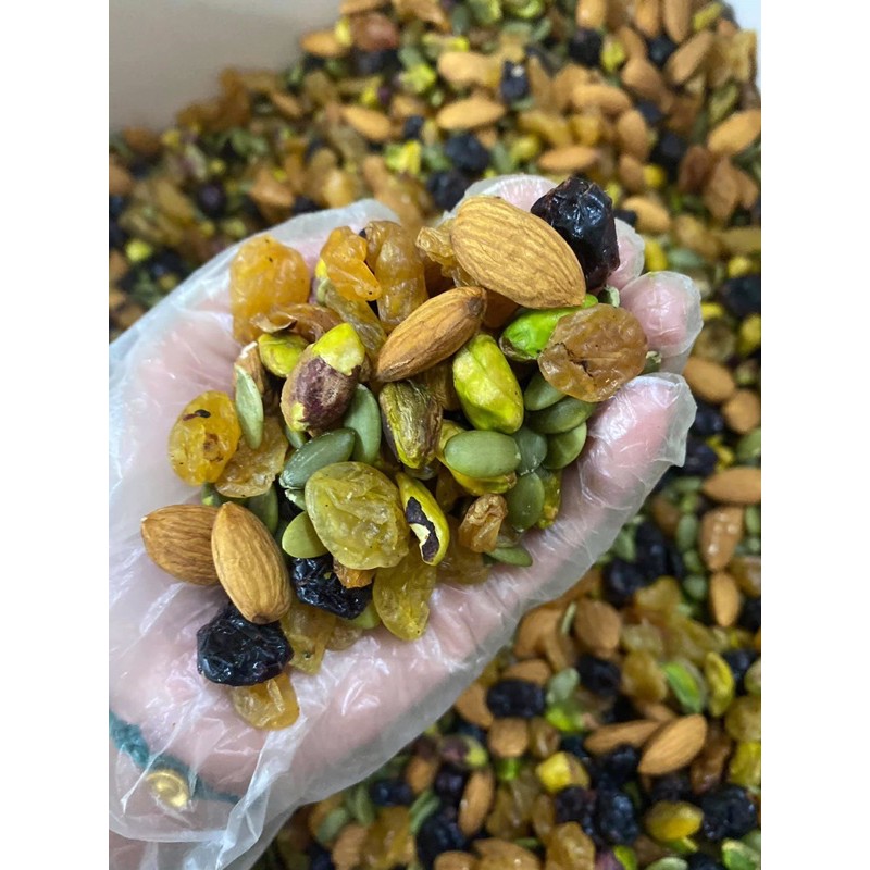 BISCOTTI VỊ HẠNH NHÂN VÀ QUẢ KHÔ