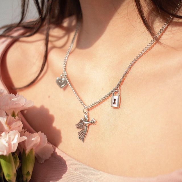 ANGELA NECKLACE