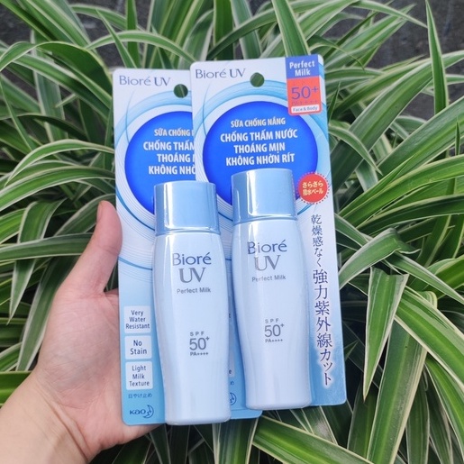 Sữa chống nắng Biore chống thấm nước mạnh mẽ 40ml
