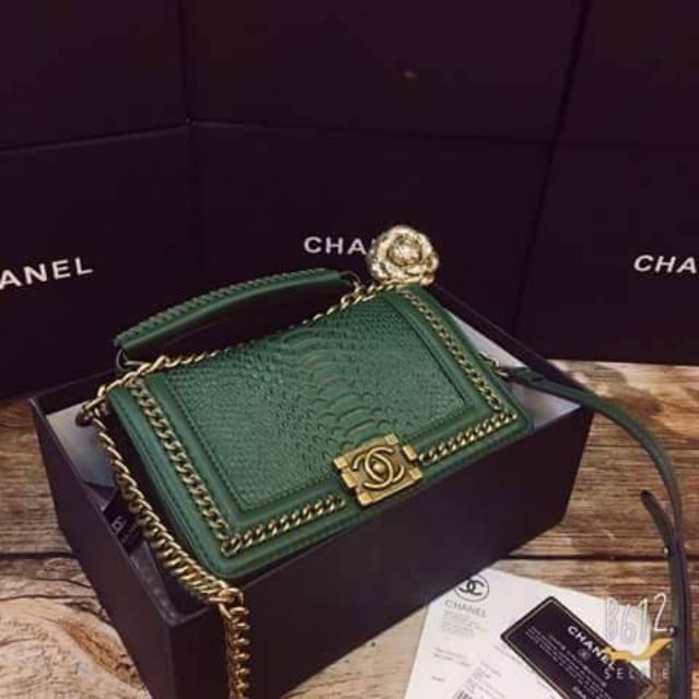 Túi Dior da cá xấu xanh