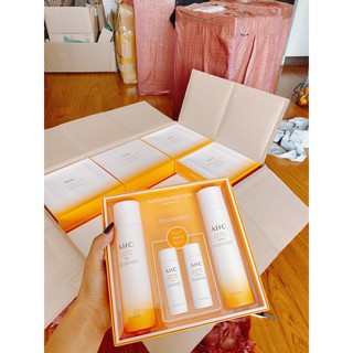 [ Sẵn ] Set 4 món Serum AHC Superior Pure Vita / Collagen dưỡng sáng da , căng bóng