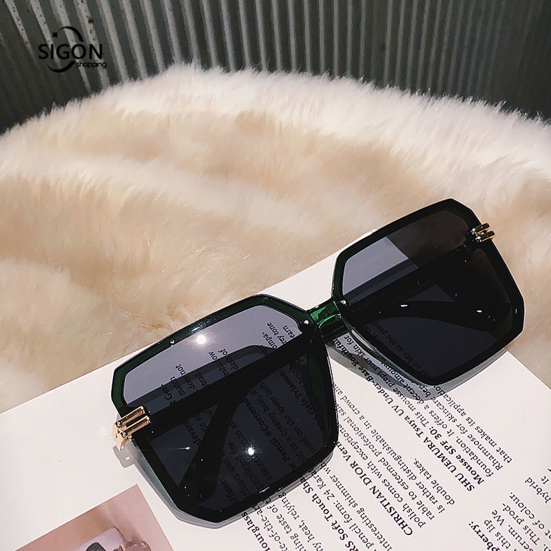 Kính Mát Gọng Vuông Lớn Thời Trang Nam Nữ