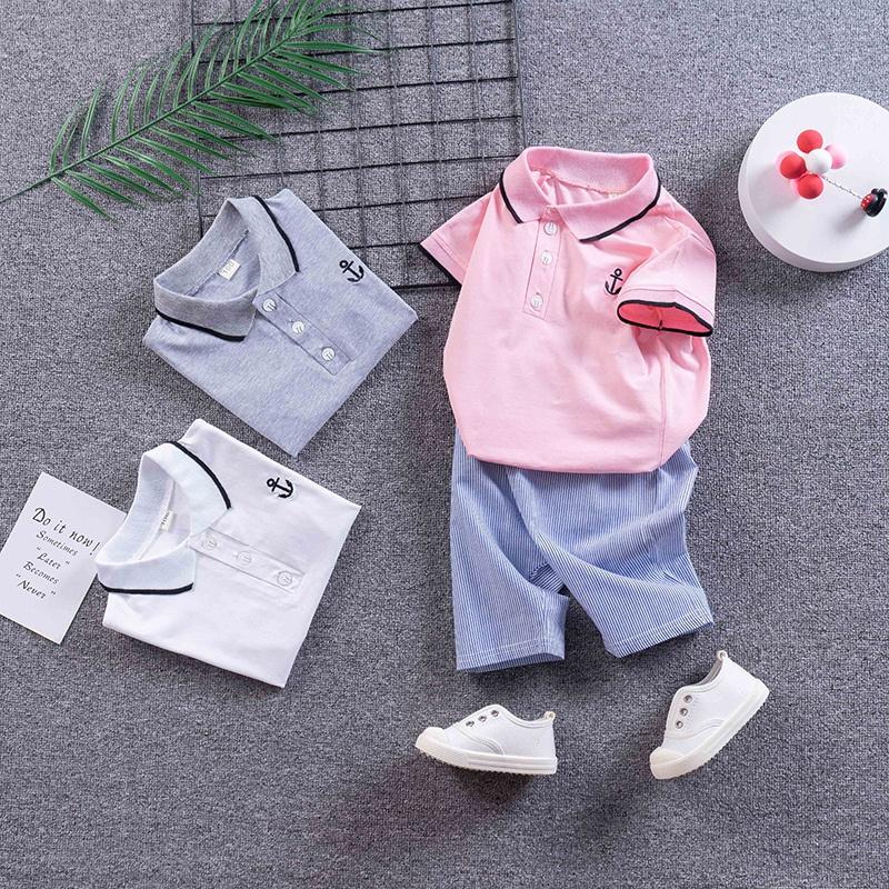Bộ áo thun polo và quần đùi thời trang dành cho bé trai