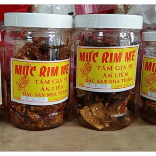 Mực rim me nguyên con