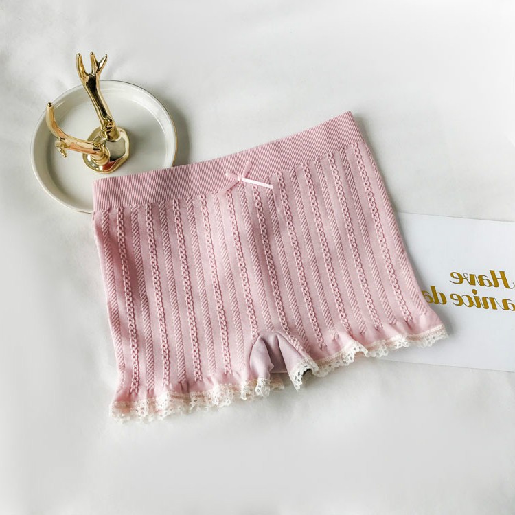 Quần lót lưng cao phong cách Hàn Quốc