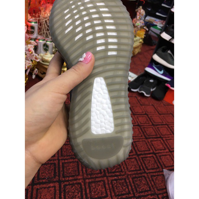 Giày thể thao Sneaker  yeezyboost 350v2 beluga ( ghi vạch cam ) | BigBuy360 - bigbuy360.vn