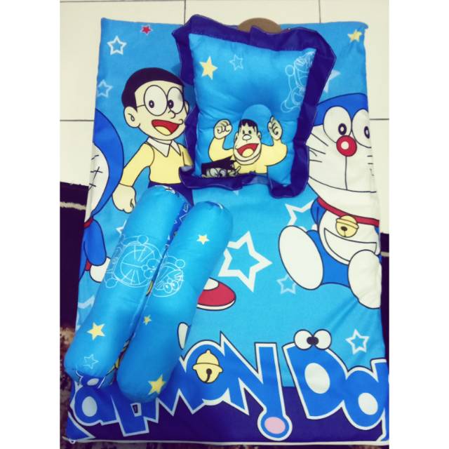 Nệm Ngủ Có Thể Gấp Gọn Họa Tiết Doraemon Dễ Thương Cho Bé Sơ Sinh