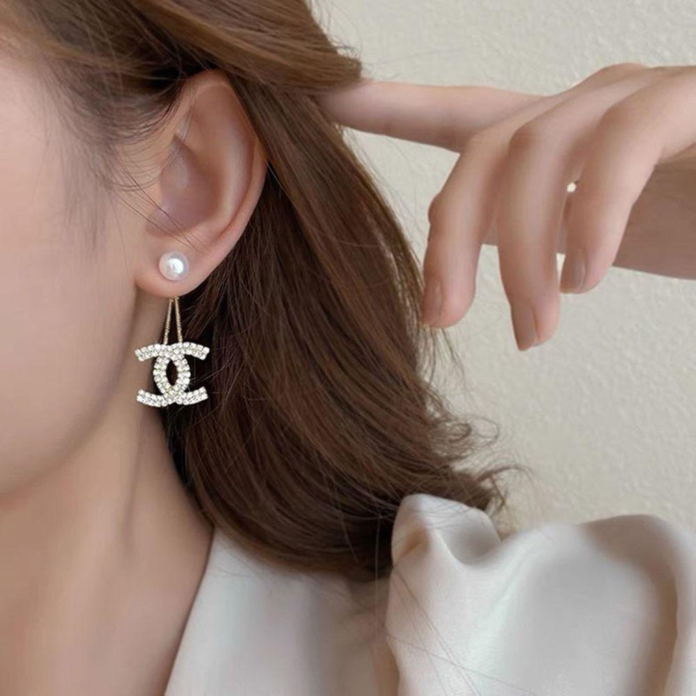 Bông Tai Chữ C Đơn Giản Thanh Lịch Cho Nữ