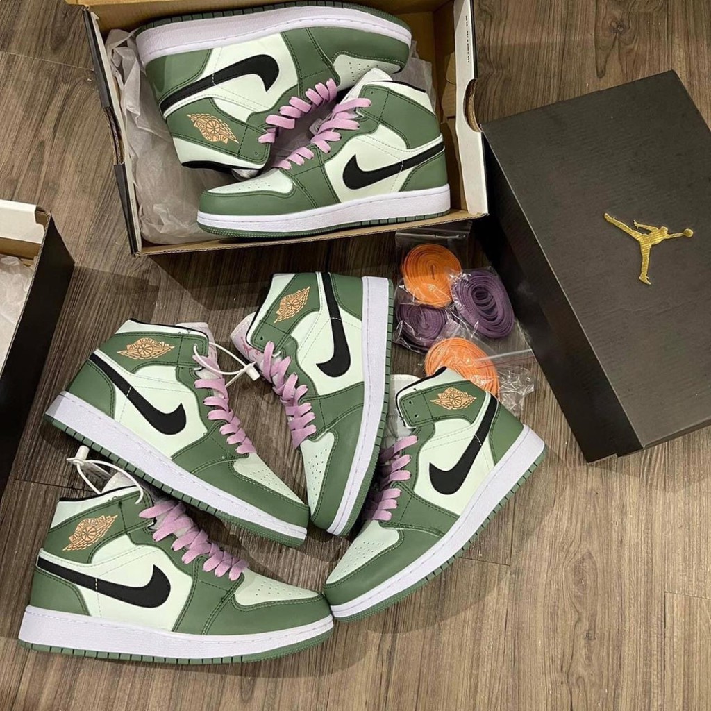 (Full Box + Sale ) Giày Thể Thao Air Jordan 1 Mid SE Dutch Green Cổ Siêu Đẹp Dành Cho Nữ