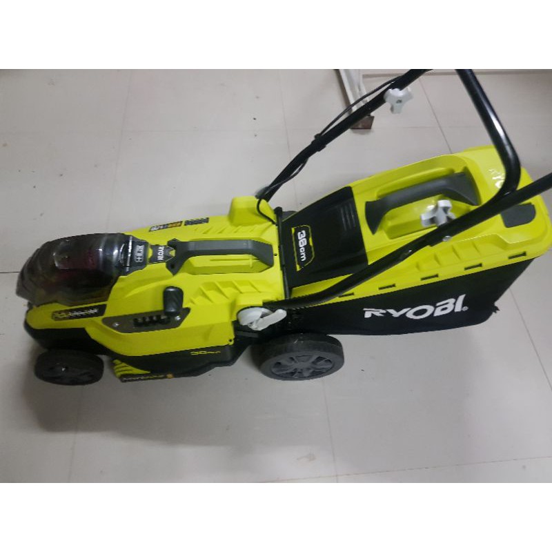 Thân máy cắt cỏ ryobi 18v