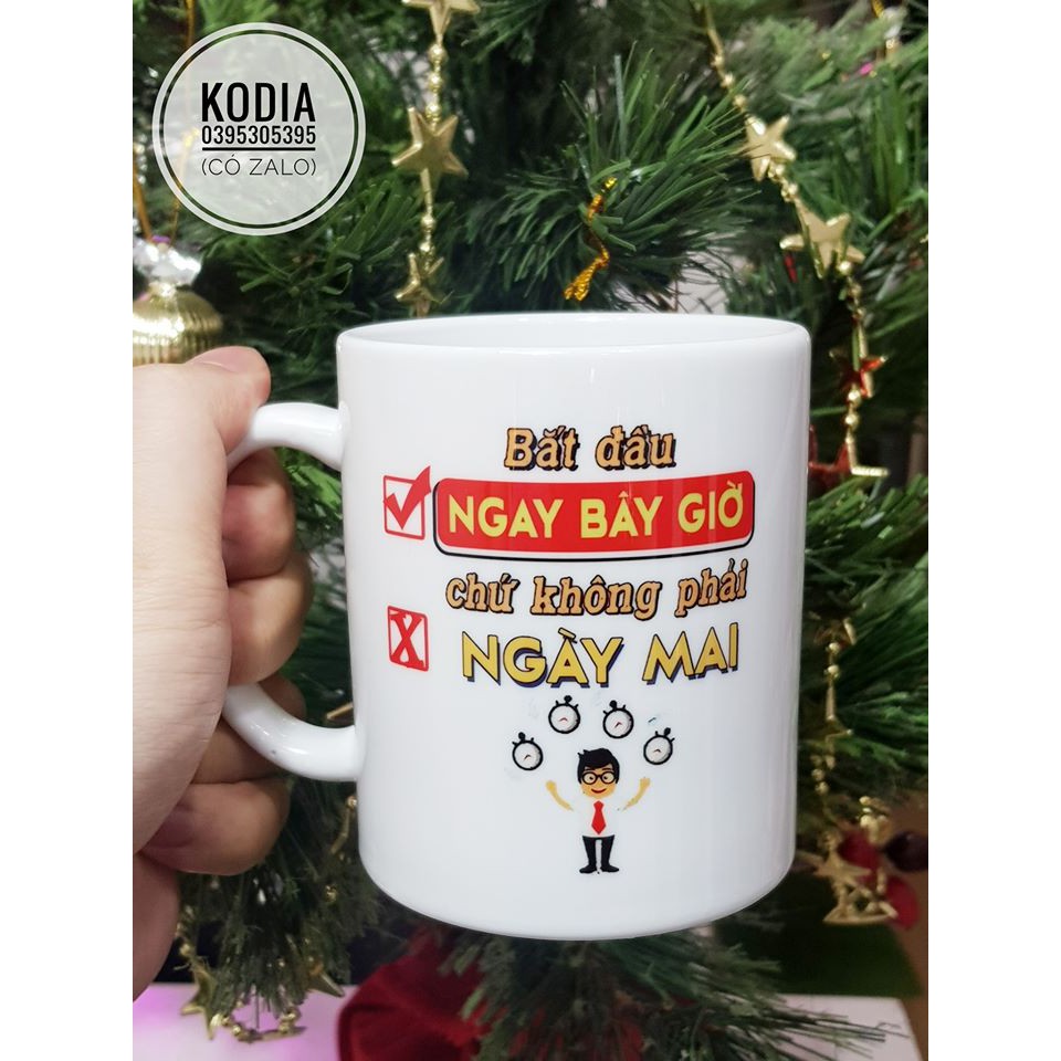 Ly sứ Minh Long in hình [Hãy bắt đầu NGAY BÂY GIỜ chứ không phải NGÀY MAI]