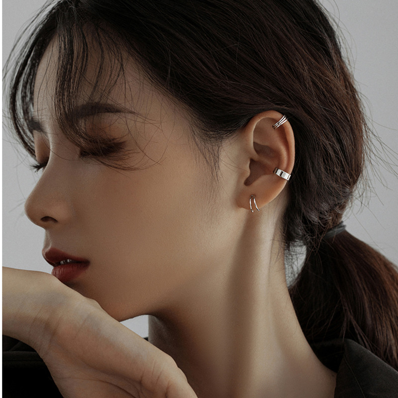 Khuyên Tai Đơn Giản Xinh Xắn Dành Cho Nữ