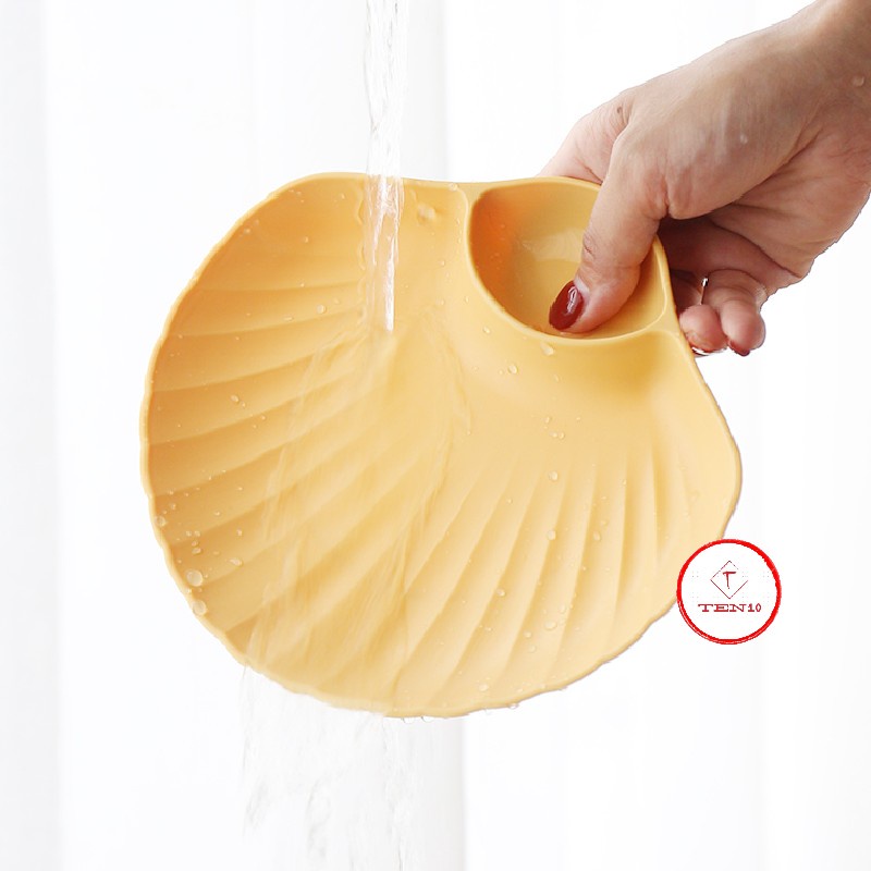 Đĩa nhựa đẹp, dĩa đựng bánh kẹo trái cây hình vỏ xò trang trí phòng bếp bằng nhựa cao cấp lượn sóng màu trắng xanh vàng