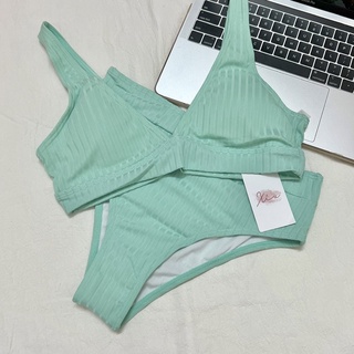 Bikini 2 mảnh xẻ ngực CODE1166 (ảnh thật)
