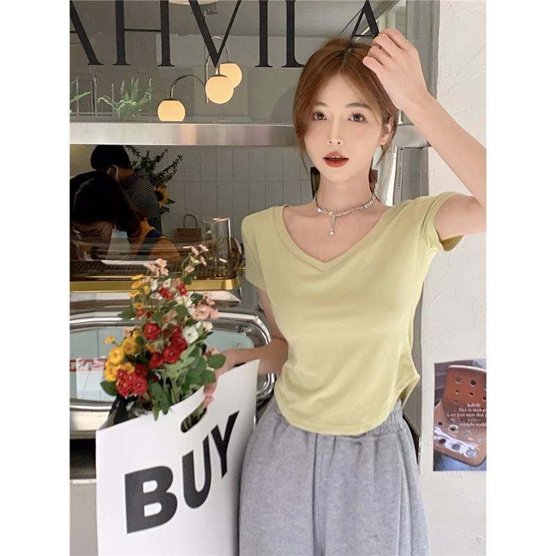 Áo Thun Tay Ngắn Cổ Chữ V Màu Trơn Dáng Ôm Phong Cách Hàn Quốc Thời Trang Mùa Hè Mới Dành Cho Bạn Nữ