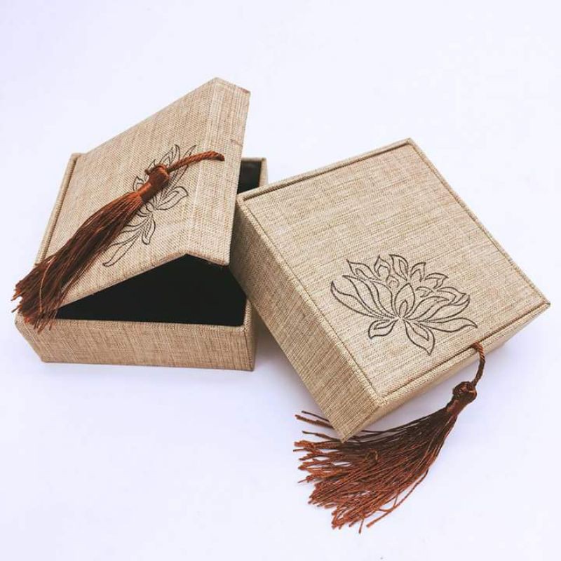 Combo 200 Chiếc Hộp Gấm Hàng Đẹp Đựng Vòng Tay, Trang Sức KT 10x10cm