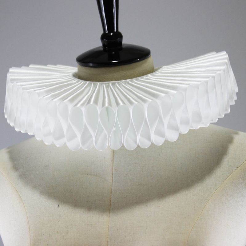 Vòng Cổ Hóa Trang Công Chúa Phục Hưng Elizabeth Bằng Satin Tháo Rời Được