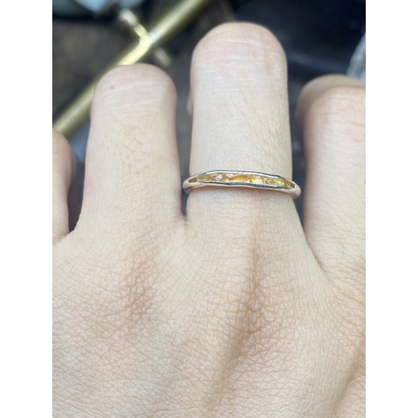 Nhẫn bạc 950 đ.á c.i.tr.i.n T.A vàng!