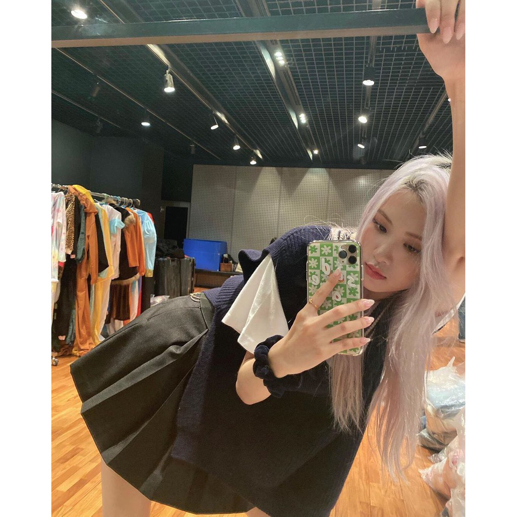 Áo gile nữ sinh Rose - Chân váy ngắn xếp ly