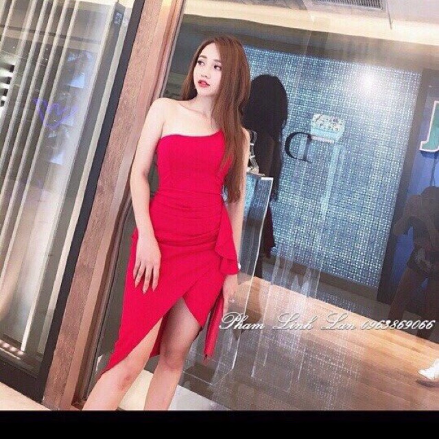 ĐẦM LỆCH VAI