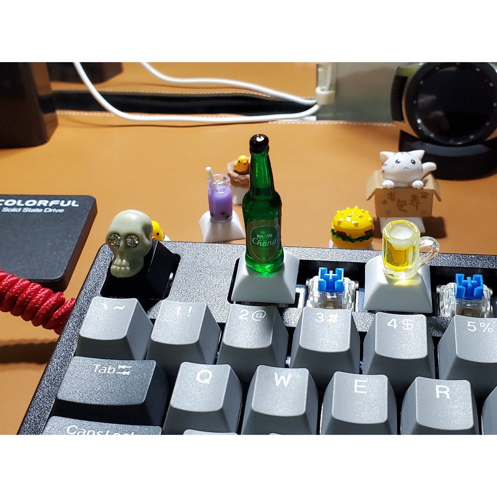 Keycap hình chai bia Chang Thái Lan, nút bấm bàn phím cơ hình chai beer Chang Thailand