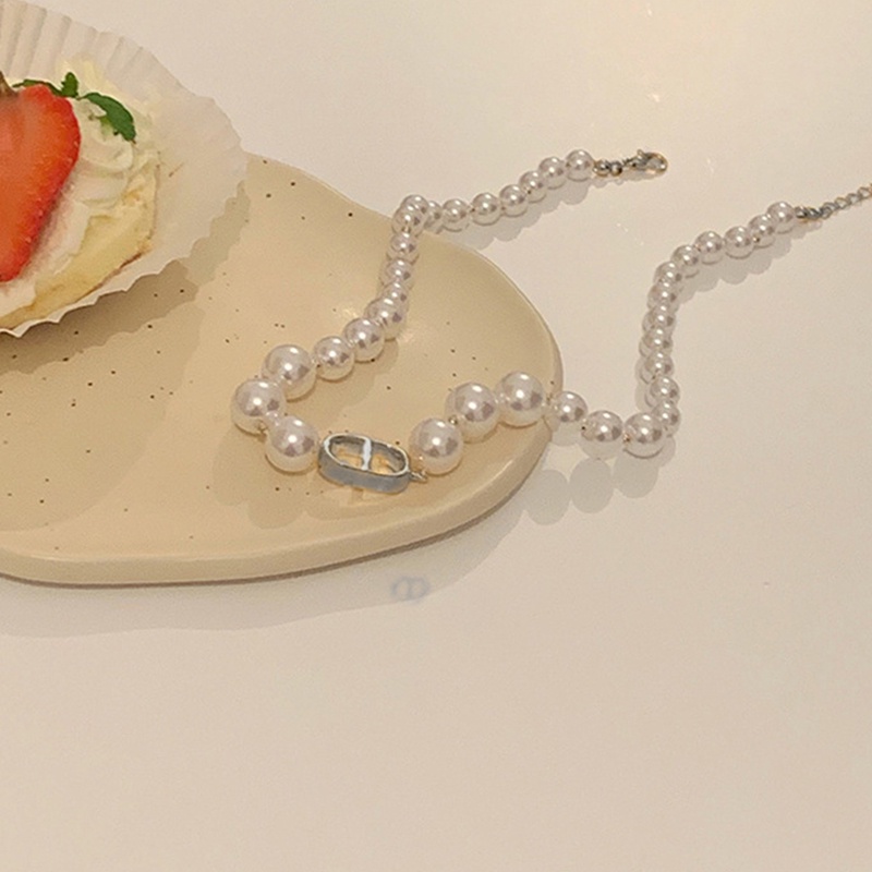 Vòng cổ choker ngọc trai giả cho đám cưới
