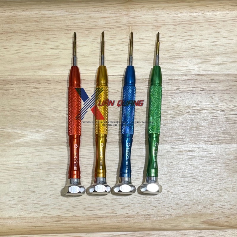VÍT 4 CẠNH VẶN ỐC SAMSUNG 1.5 x 25mm