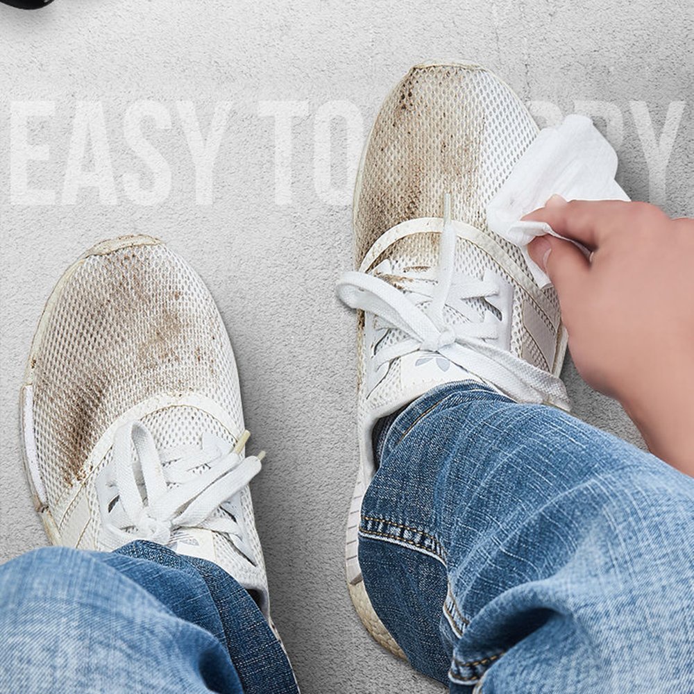 Bộ vệ sinh giày dép 4 chi tiết giúp giày dép luôn sạch mới, làm sạch mọi vết bẩn trên giày dép bằng công nghệ mới