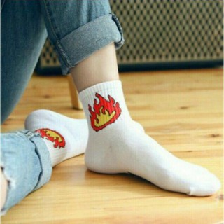 Tất lửa cho bạn nữ - Ấm áp đôi bàn chân xinh